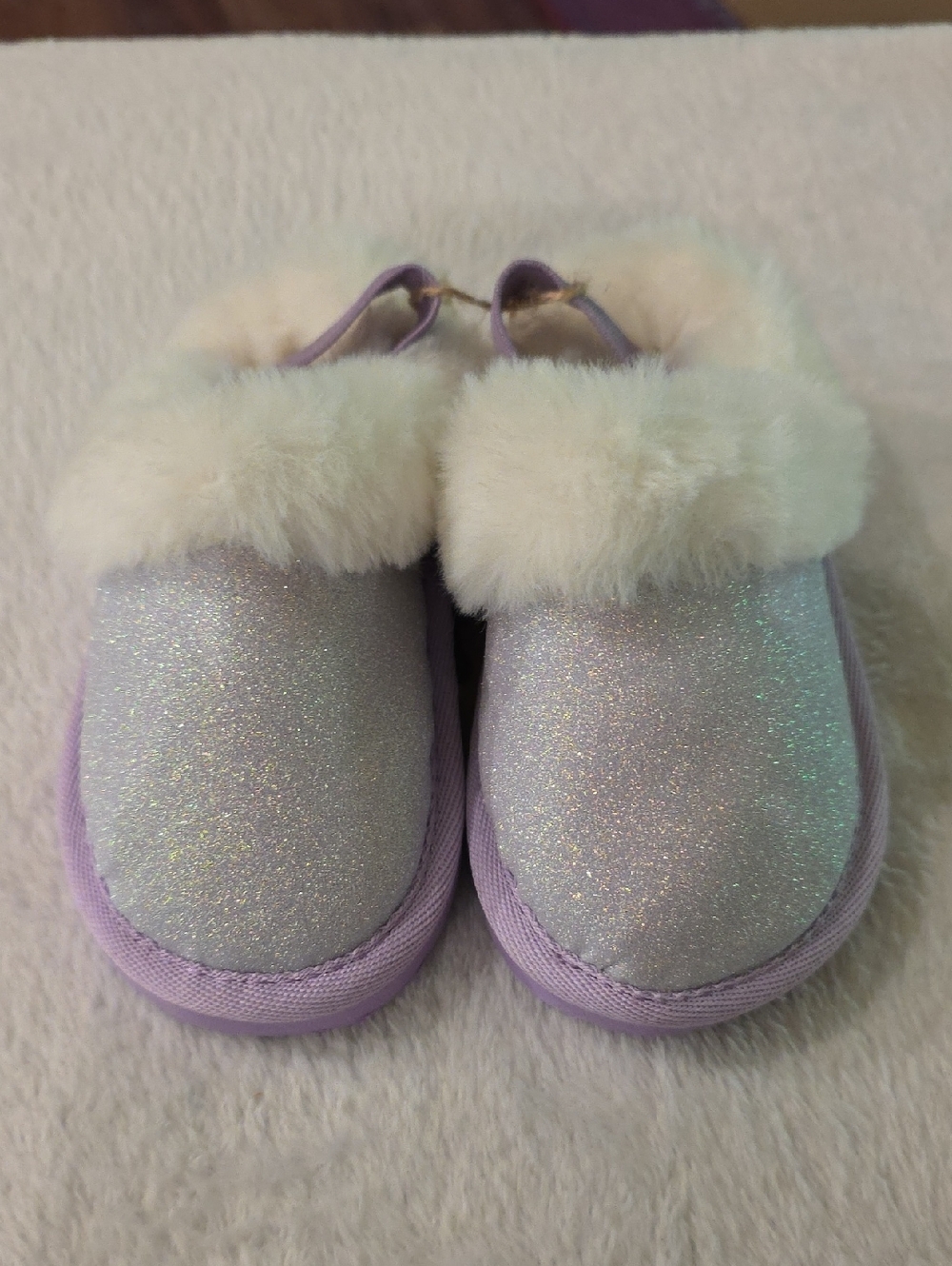 Magellan Outdoors Lavender Glitter Kids Slip-On Slippers with Cream Faux Fur